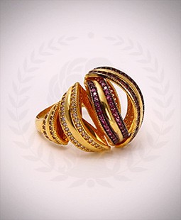 1576391161-9_gold-engagement-ring.jpg