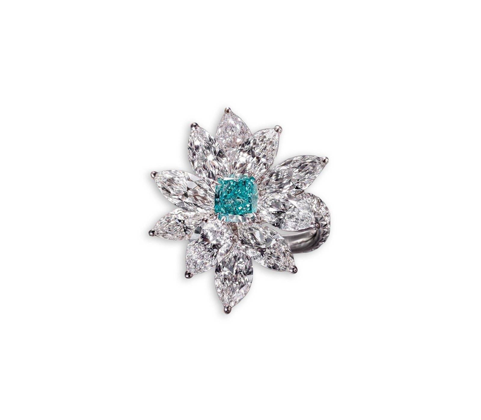 1576394851-vivid-blue-green-diamond-ring--1-.jpg