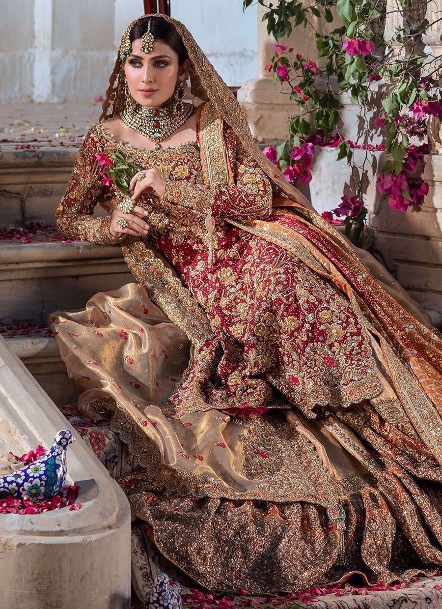 1576757611-0003090_the-shahwar-bridal.jpeg